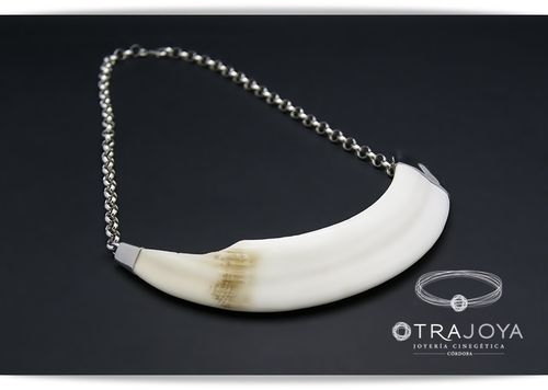 SILVER NECKLACE WITH WILD BOAR TUSK